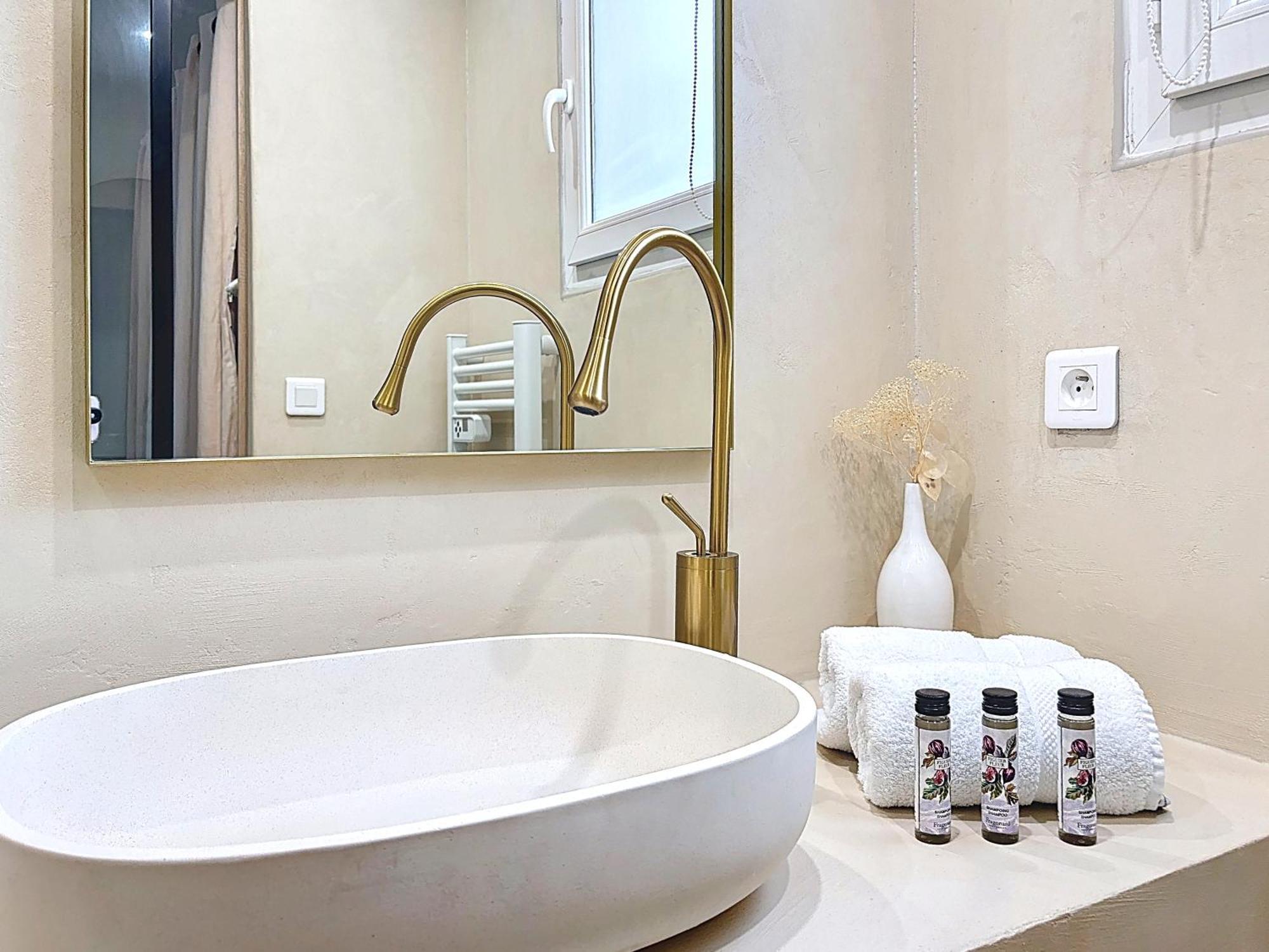 Villa "L'Emeraude - Maison D'Hotes - Jardin Et Parking Prives - Valbonne Zewnętrze zdjęcie